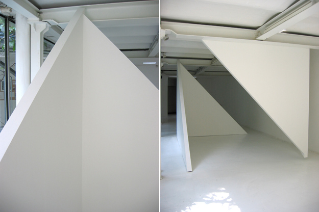 Heat and Dust - 2010 wood, acrylic, steel 240 x 350 x 240 cm Exhibition La Clart&eacute; du Labyrinthe La Galerie des Grands Bains Douches de la Plaine - Marseille curated by Laurence Kimmel