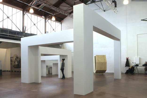 Quizas, quizas, quizas - 2010 - 8,70 x 10,50 x 3,90 m - wood, acrylic - exhibition derriere les panneaux, il y a des hommes curated by Solenn Morel - La T&ocirc;lerie - espace d&rsquo;art contemporain - Clermont-Ferrand