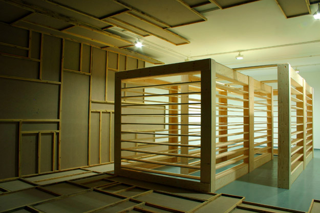 Storehouse - 2008 - finnforest spruce plywood - exhibition Etienne boulanger - Pierre Labat - gallery of the School of Fine Arts - Brest - curated by foldedspace - publication in Semaine, no 160
