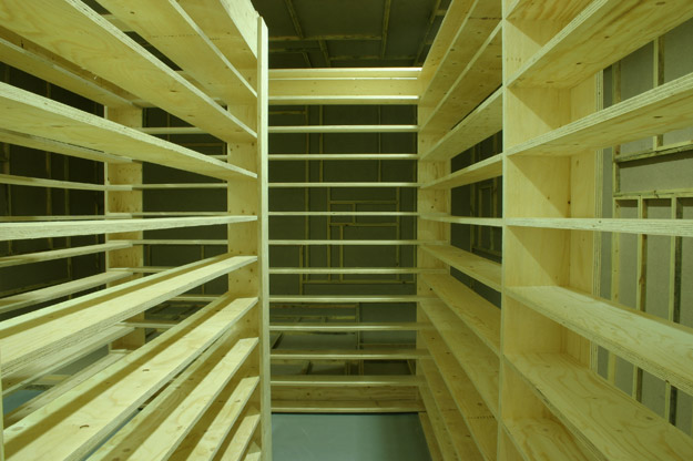 Storehouse - 2008 - finnforest spruce plywood - exhibition Etienne boulanger - Pierre Labat - gallery of the School of Fine Arts - Brest - curated by foldedspace - publication in Semaine, no 160